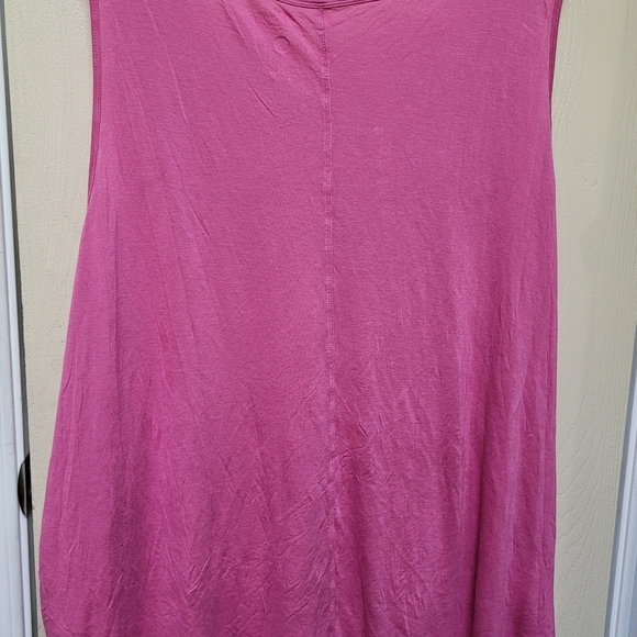 Indigo Brand Pink Sleeveless Top - Picture 3 of 3